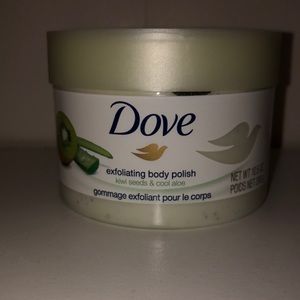 Dove kiwi seeds and cool aloe exfoliating polish
